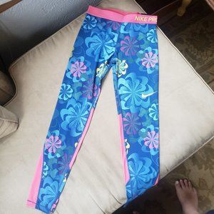 NWT Girls Nike Athletic Pants XL
